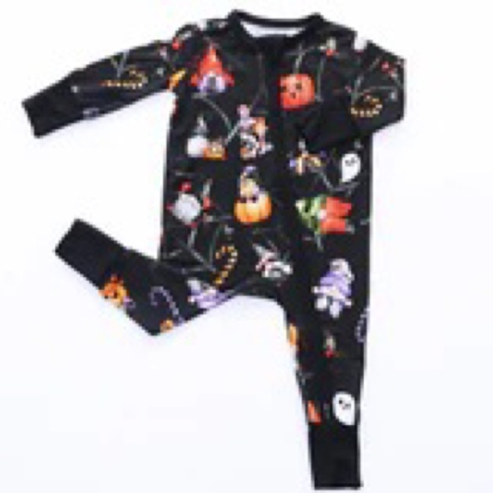 Little snuggles bamboo beware of the gnomes zippy romper